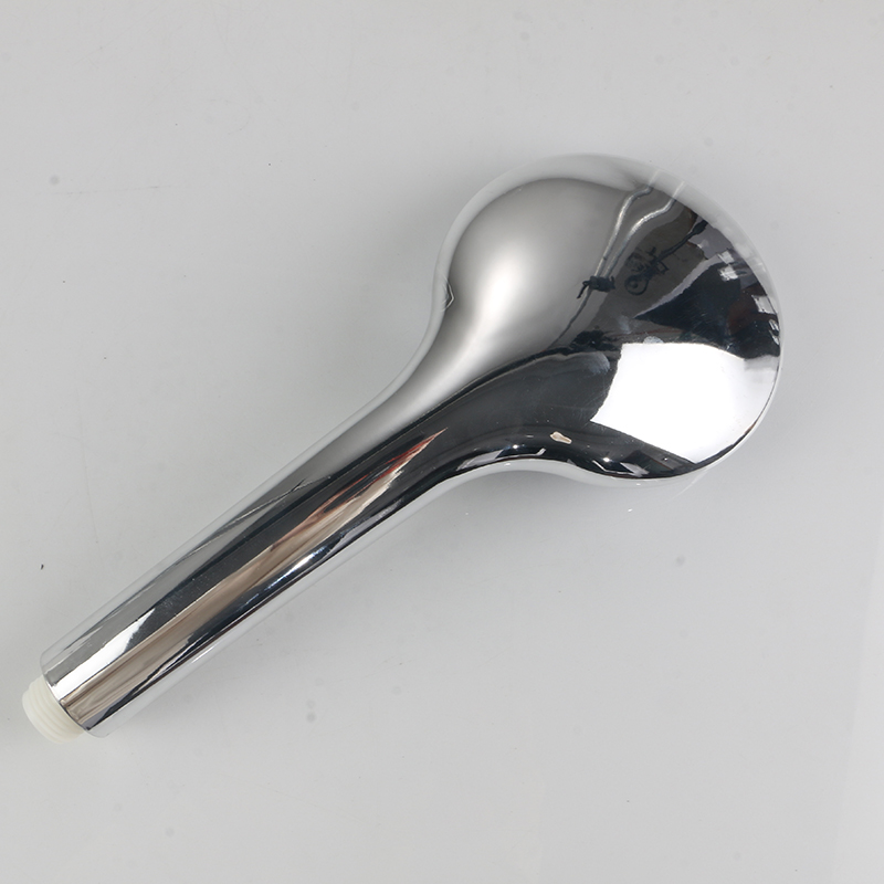 Midgauer showerheads